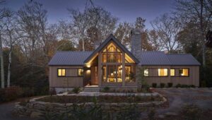 Read more about the article Exterior Home Renovation: A Complete Guide to Updating Your Home’s Exterior